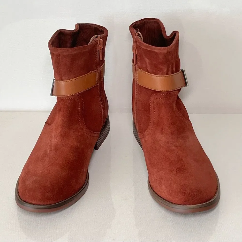 Clarks Camzin Strap Leather Mid Boots